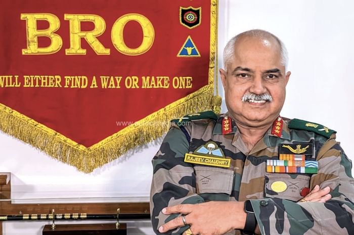 Feature: Driving a Porsche Cayenne through new Sela Tunnels